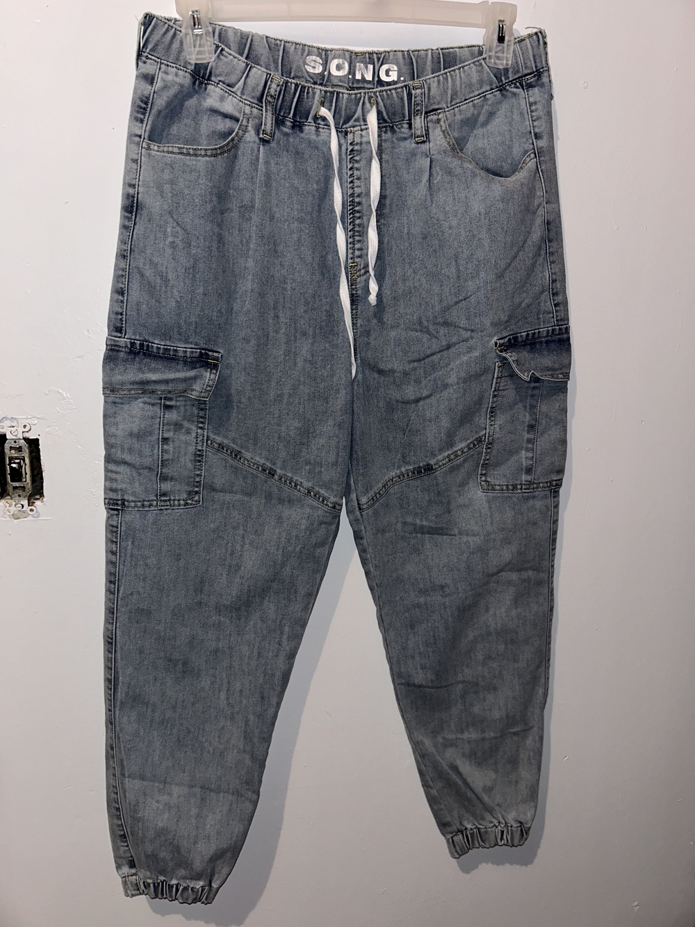S.O.N.G. Men's Gray Cargo Jogger Pants